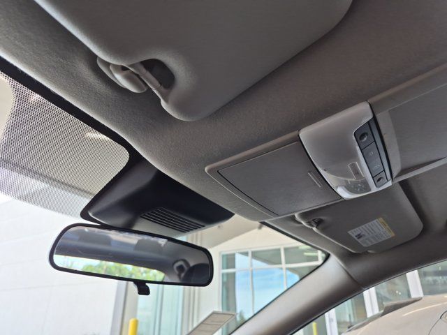 Used 2025 Nissan Sentra S FWD image 20