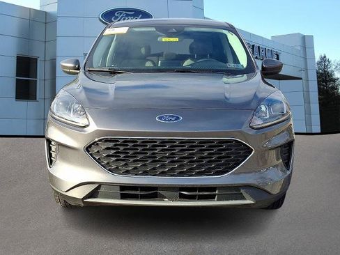 Certified 2021 Ford Escape SE w/ Convenience Package image 2