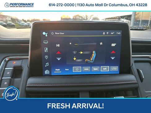 Used 2024 Chevrolet Suburban RST w/ Luxury Package image 21