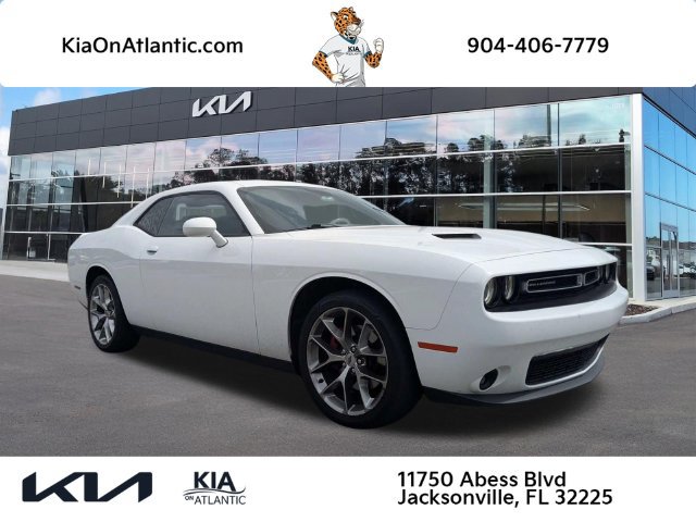 Used 2020 Dodge Challenger SXT w/ Plus Package RWD image 1