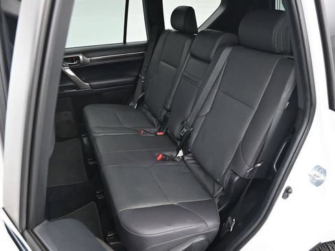 Used 2021 Lexus GX 460 Premium w/ Premium Package AWD/4WD image 14