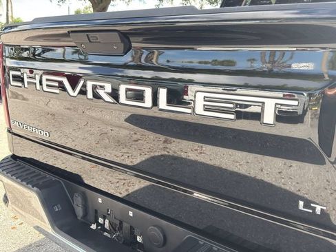 Used 2020 Chevrolet Silverado 1500 LT w/ All-Star Edition RWD image 9