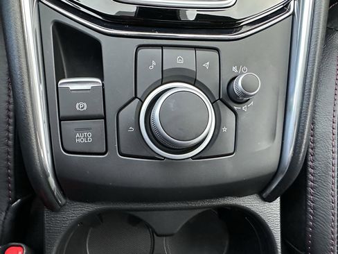 Certified 2023 MAZDA CX-5 Carbon Edition image 28