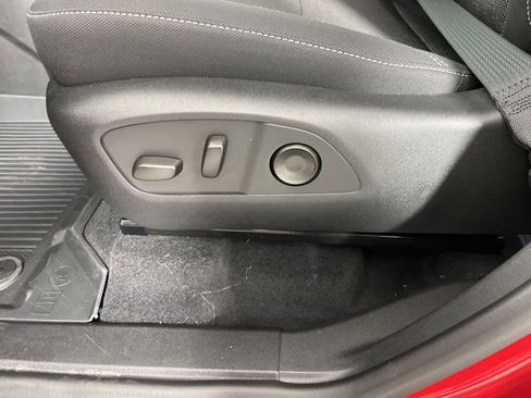 New 2026 Chevrolet Traverse LT w/ Midnight/Sport Edition image 24