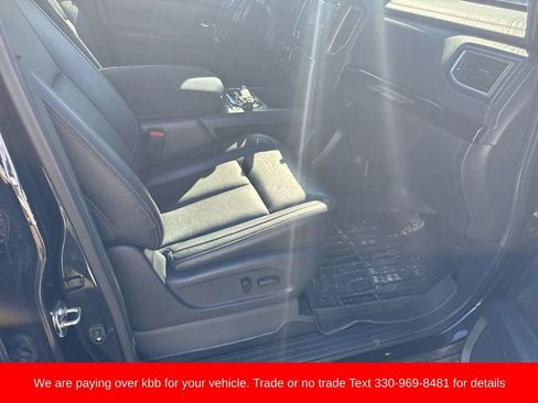 Used 2019 Nissan Titan SL w/ Midnight Edition AWD/4WD image 14