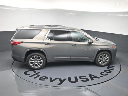 Used 2019 Chevrolet Traverse Premier w/ LPO, Floor Liner Package AWD/4WD image 33