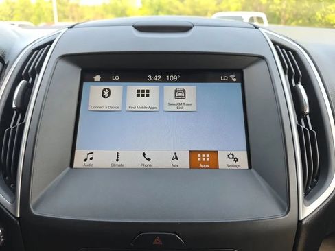 Used 2017 Ford Edge SEL w/ Equipment Group 201A FWD image 31
