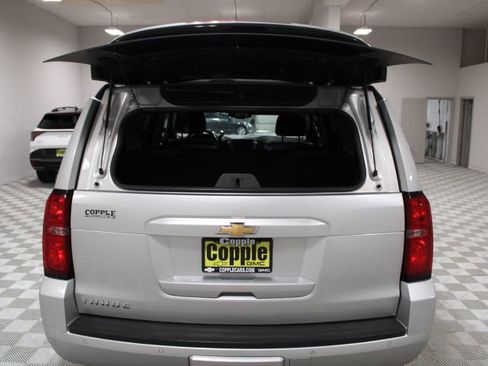 Used 2018 Chevrolet Tahoe LT w/ LT Signature Package image 14