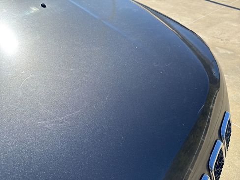 Used 2020 Jeep Cherokee Limited image 12