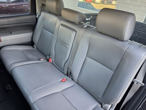 Used 2012 Toyota Tundra Limited w/ Memory Pkg AWD/4WD image 20