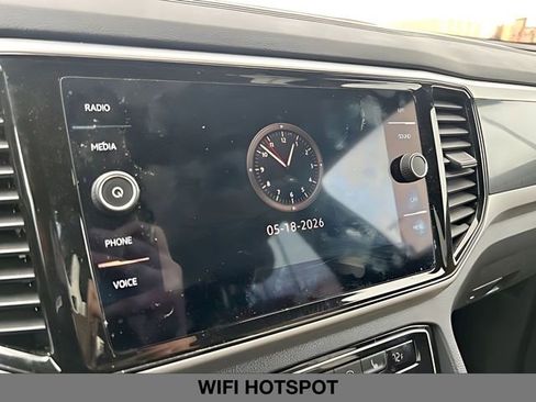 Used 2023 Volkswagen Atlas Cross Sport SE w/ Black Wheel Package AWD/4WD image 34