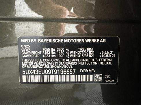 Certified 2026 BMW X5 xDrive50e w/ M Sport Package AWD/4WD image 35