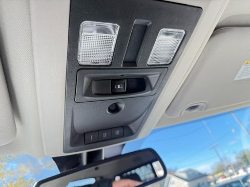 Used 2018 RAM 1500 Classic SLT w/ Luxury Group image 58