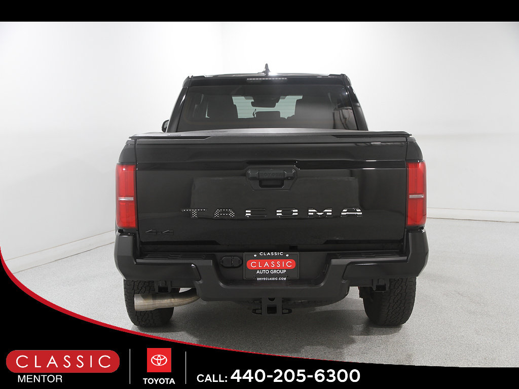 Certified 2025 Toyota Tacoma TRD Off-Road AWD/4WD image 20