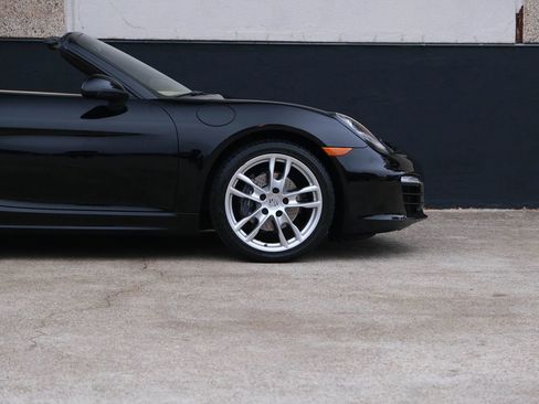 Used 2016 Porsche Boxster image 24