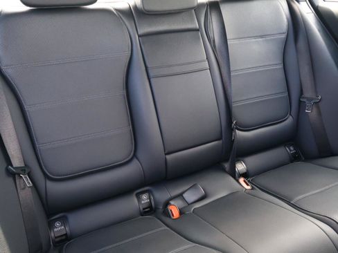 Used 2025 Mercedes-Benz C 300 4MATIC Sedan image 19