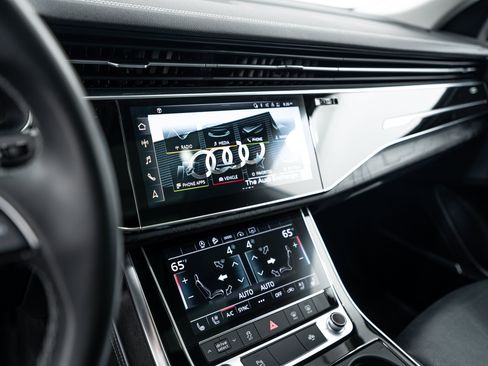 Certified 2023 Audi Q8 Premium Plus w/ Premium Plus Package AWD/4WD image 11