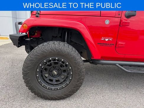 Used 2016 Jeep Wrangler Unlimited Sahara AWD/4WD image 20