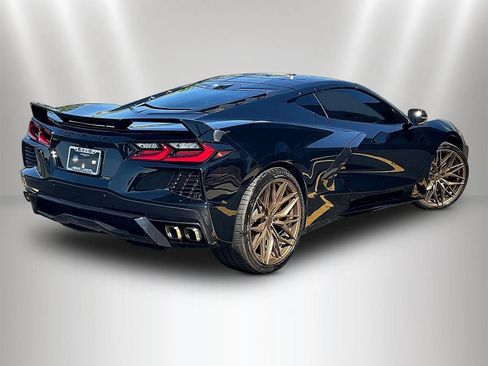 Used 2023 Chevrolet Corvette Stingray Preferred Cpe w/ Z51 Performance Package RWD image 6