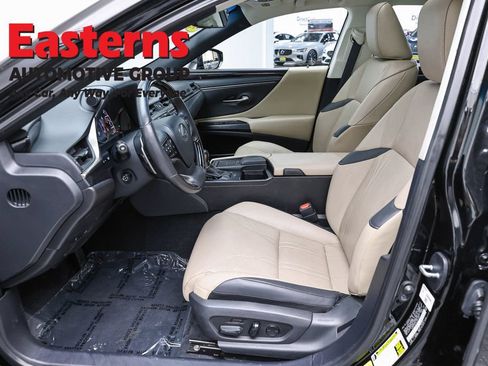 Used 2020 Lexus ES 350 w/ Accessory Package FWD image 14