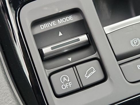 New 2025 Honda Pilot EX-L image 15