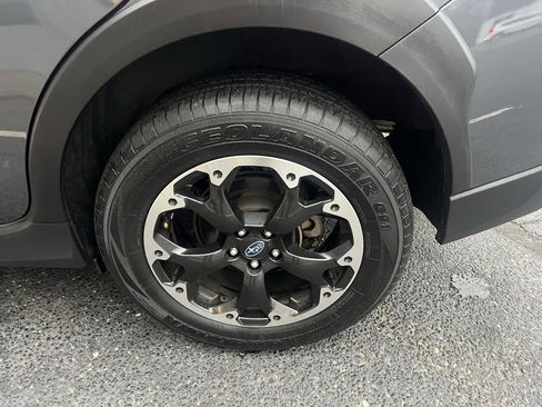 Used 2023 Subaru Crosstrek 2.0i Premium image 44