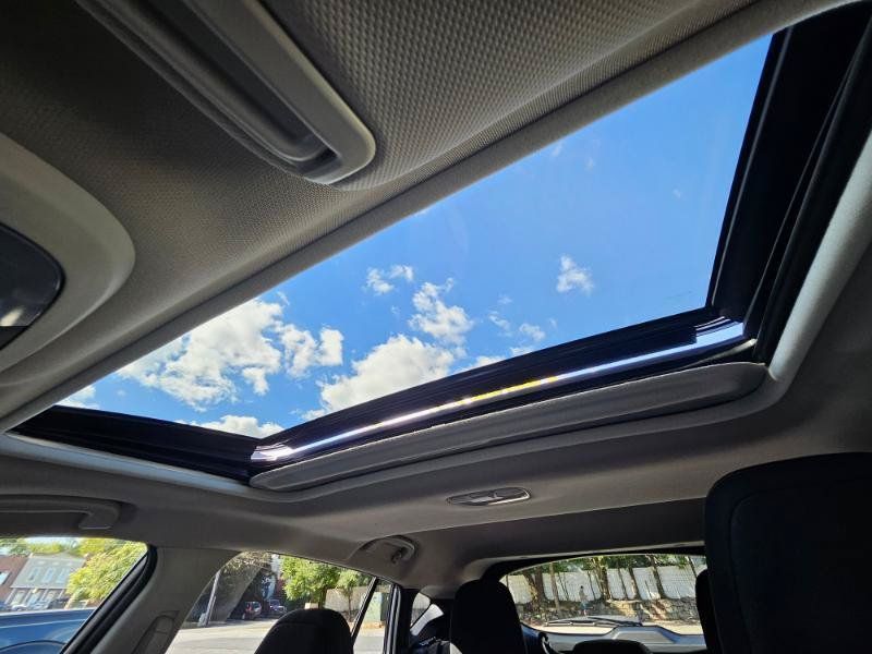 Used 2025 Subaru Crosstrek 2.5i Premium AWD/4WD image 48