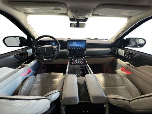 Used 2022 Lincoln Navigator L Black Label image 27