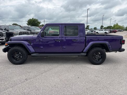 New 2026 Jeep Gladiator Sport AWD/4WD image 2