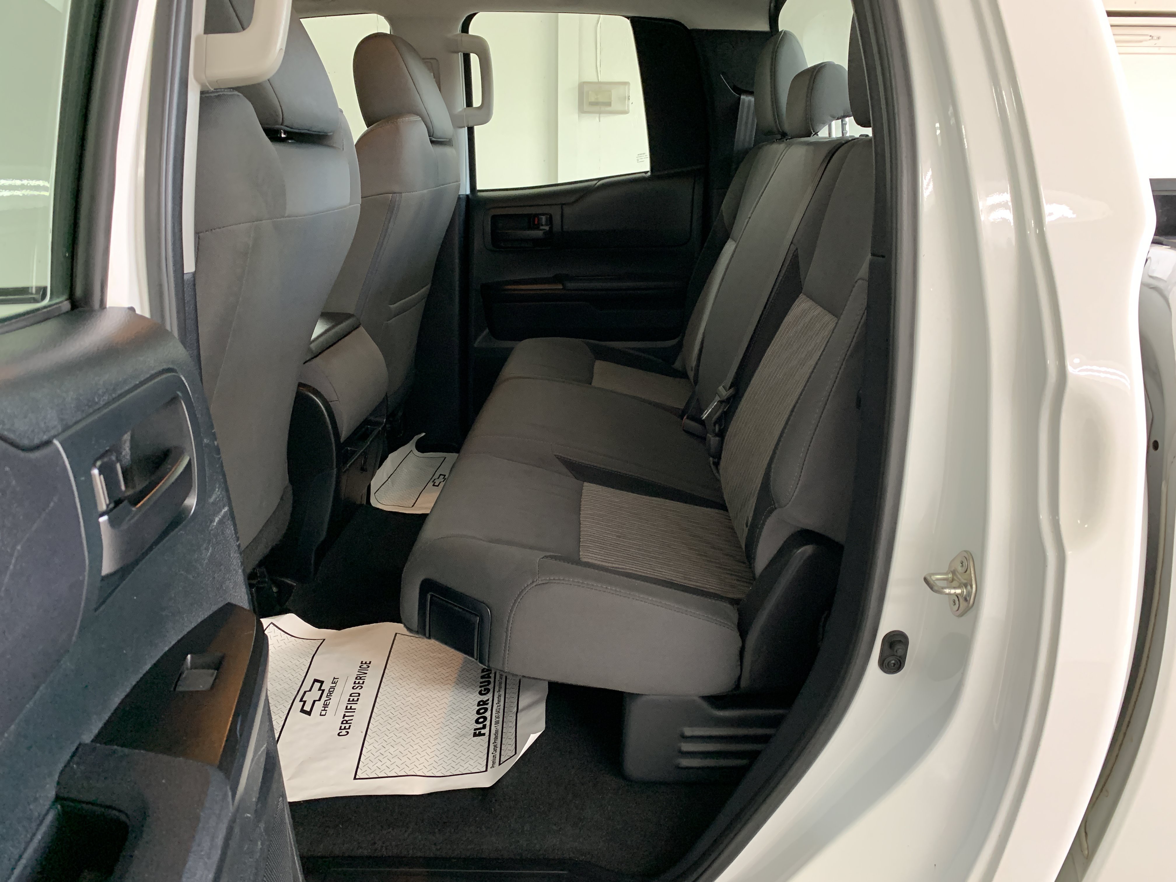 Used 2017 Toyota Tundra SR AWD/4WD image 36