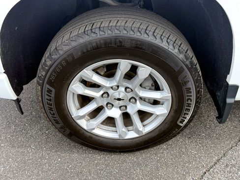 Certified 2023 Chevrolet Silverado 1500 RST image 11