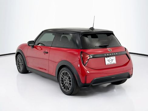 Certified 2025 MINI Cooper S FWD image 10