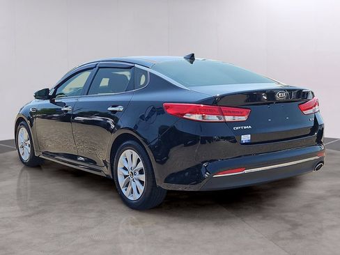 Used 2018 Kia Optima EX w/ Premium Package FWD image 6
