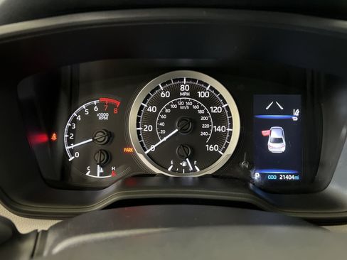 Used 2020 Toyota Corolla LE FWD image 16