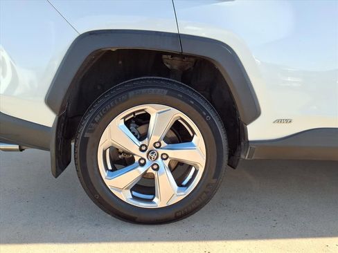 Certified 2020 Toyota RAV4 Limited image 10