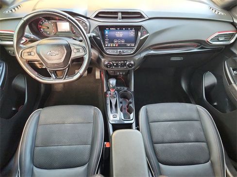 Used 2021 Chevrolet TrailBlazer RS w/ Convenience Package image 19
