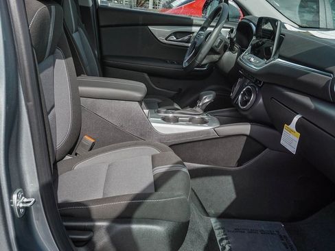 New 2026 Chevrolet Blazer LT image 12