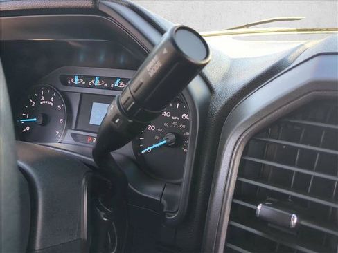 Used 2022 Ford F350 XL w/ Power Equipment Group RWD image 12