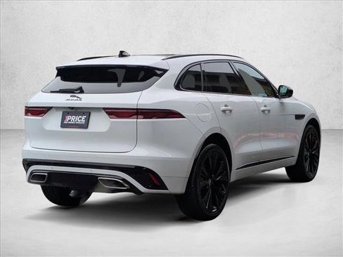 Used 2024 Jaguar F-PACE R-Dynamic S image 5