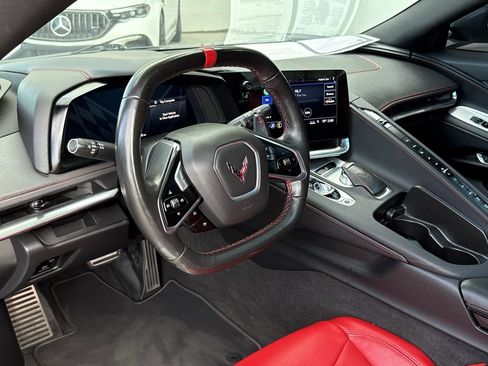 Used 2020 Chevrolet Corvette Stingray Coupe w/ Z51 Performance Package image 21