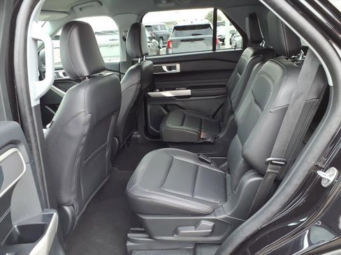 Certified 2023 Ford Explorer XLT w/ Equipment Group 202A image 13