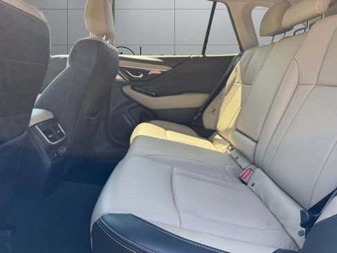 Used 2020 Subaru Outback Limited AWD/4WD image 16