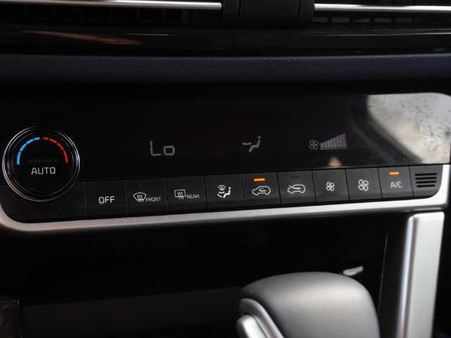 Used 2023 Kia Seltos S FWD image 23