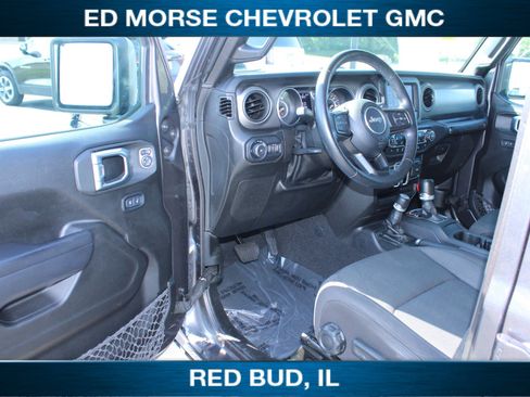 Used 2022 Jeep Wrangler Unlimited Sport AWD/4WD image 6