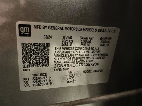 Used 2024 Chevrolet Equinox LS w/ LS Convenience Package image 32