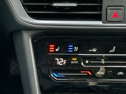 New 2026 Volkswagen Taos SEL AWD/4WD image 27