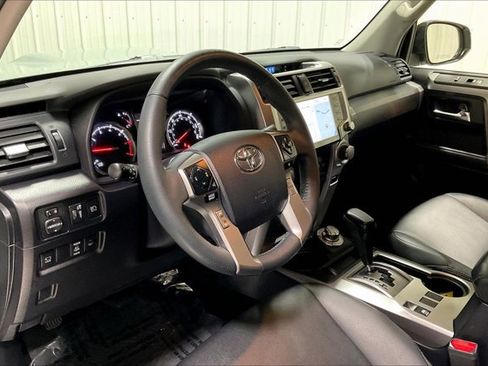Used 2022 Toyota 4Runner TRD Sport image 14