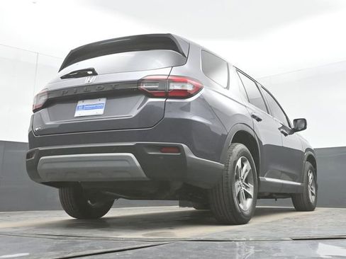 Certified 2025 Honda Pilot EX-L image 48