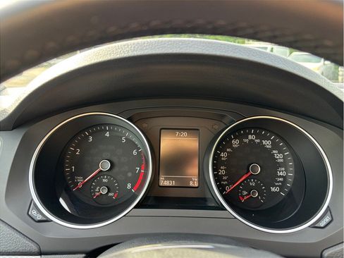 Used 2018 Volkswagen Jetta SE FWD image 19