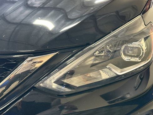 Used 2017 Nissan Sentra NISMO w/ NISMO Premium Package FWD image 47